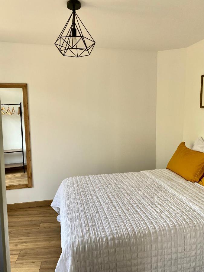 Magnifique Appartement 2/4 Pers - Le Saint Leo Saint-Léonard-des-Bois Exterior foto
